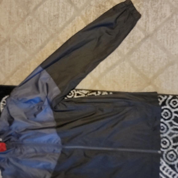 Jacket - Picture 2 of 6